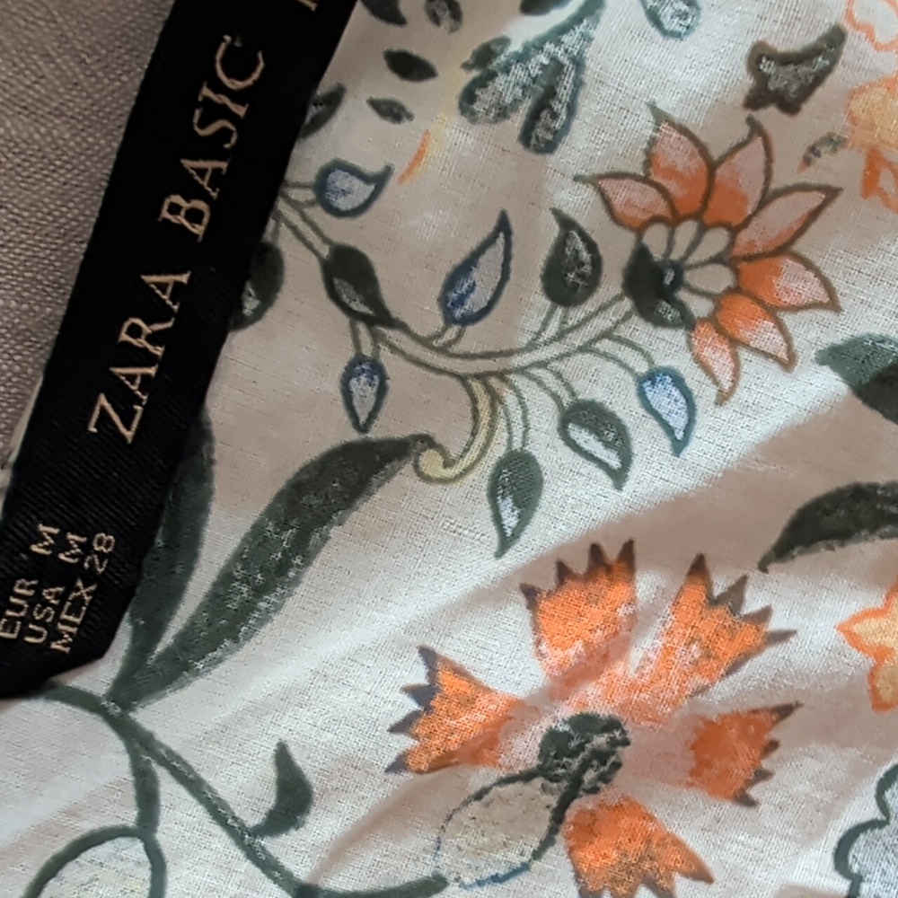 Zara Floral Crochet Yoke Blouse - Green & Yellow - Picture 11 of 13